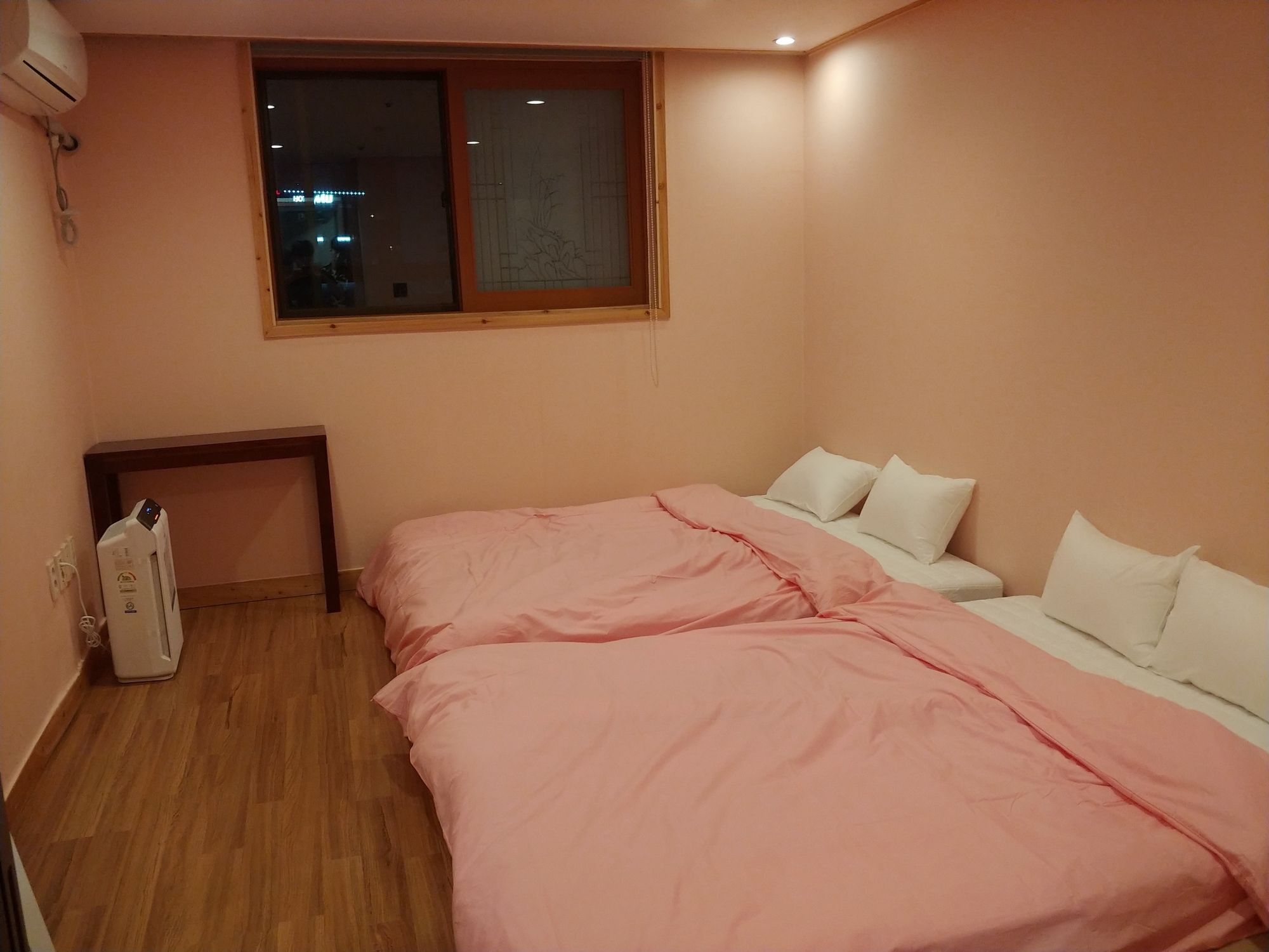 Four Season Guest House Busan Exterior foto